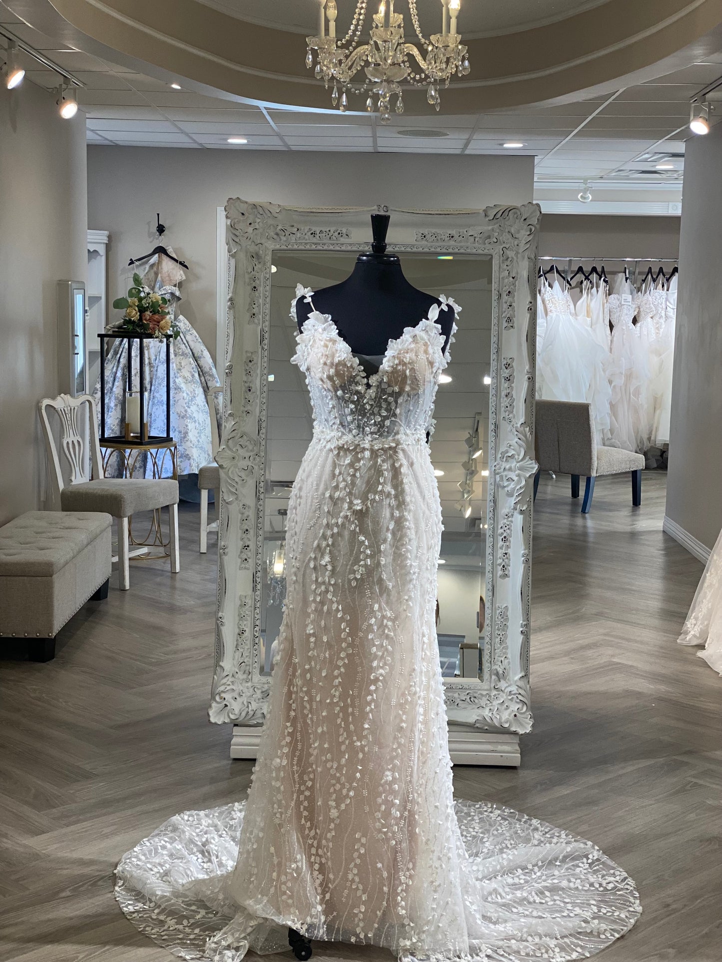 Aksha 30100018 Chic Nostalgia Wedding Gown