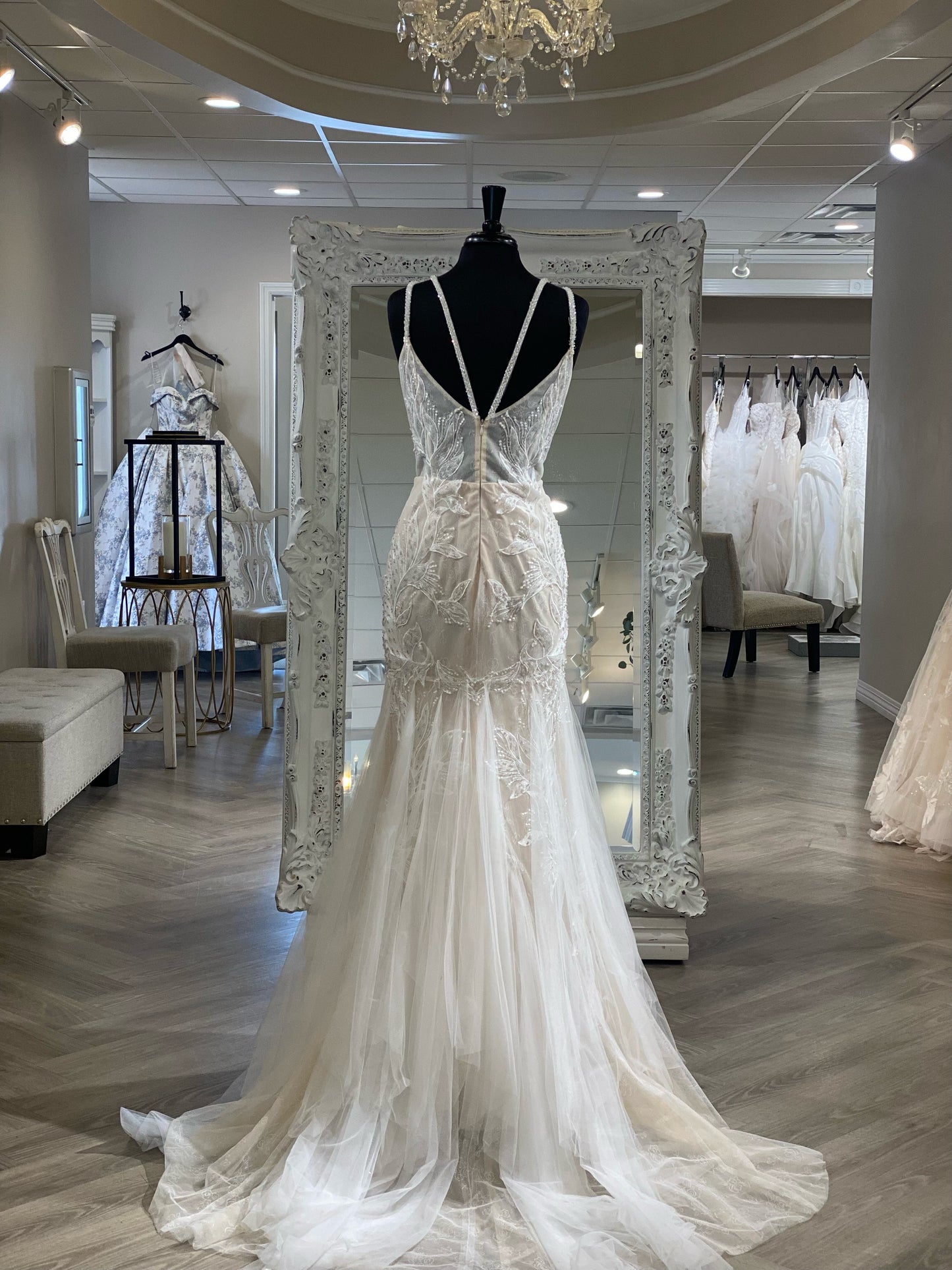 Lola 91500118 Chic Nosalgia Wedding Gown