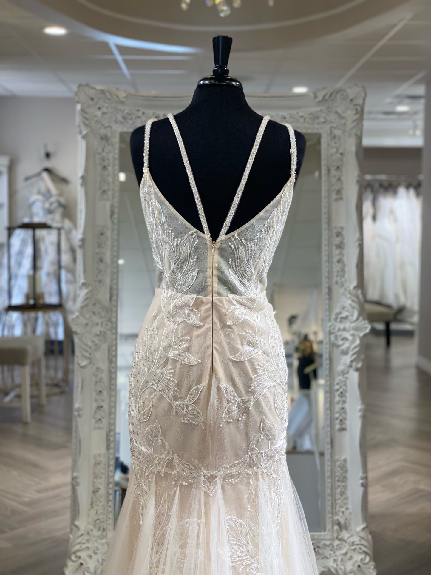 Lola 91500118 Chic Nosalgia Wedding Gown