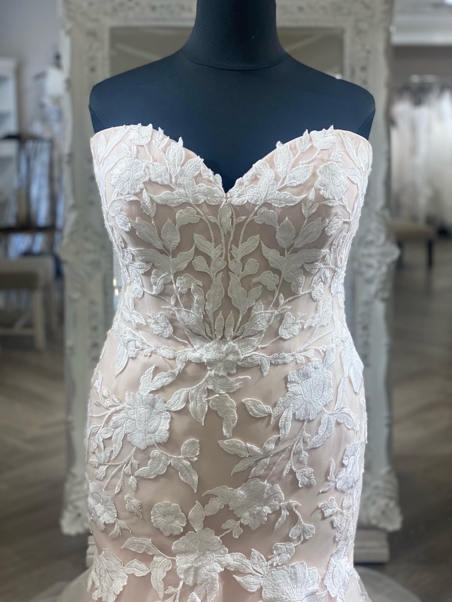 Maggie Sottero Hattie Lynette Wedding Gown