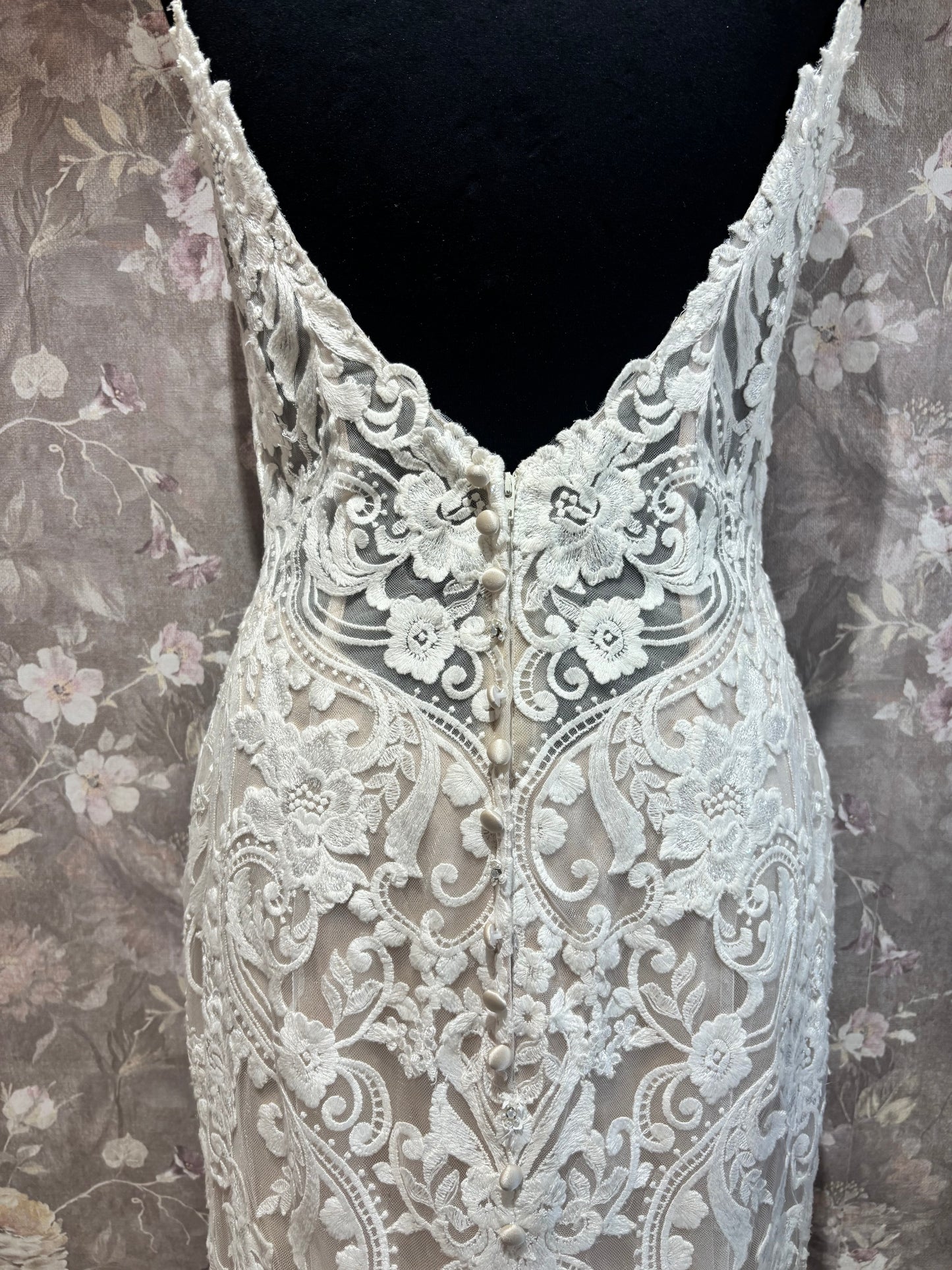 Allure Madison James MJ420 Wedding Gown