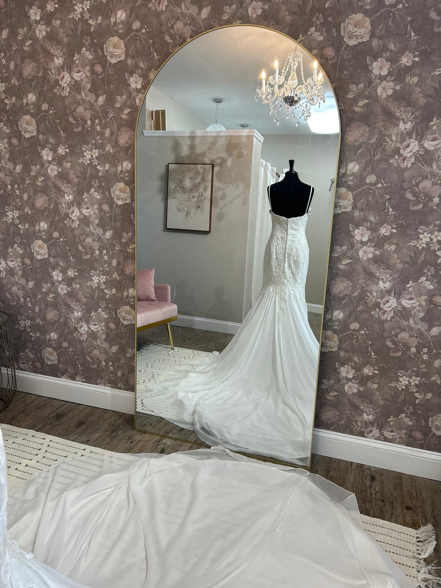 Maggie Sottero Rebecca Ingram Corrine 20RC178 Wedding Gown