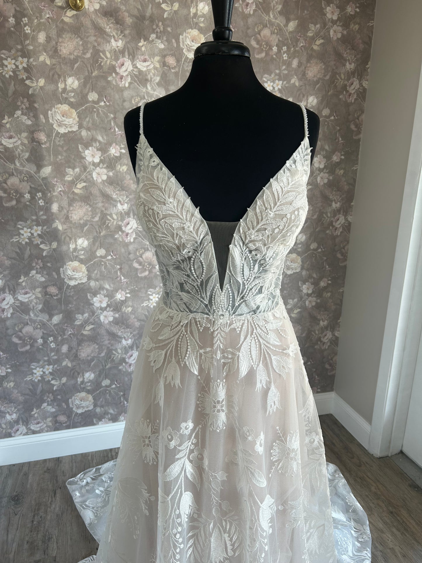 Maggie Sottero Keisha 23MB065A01 Wedding Gown