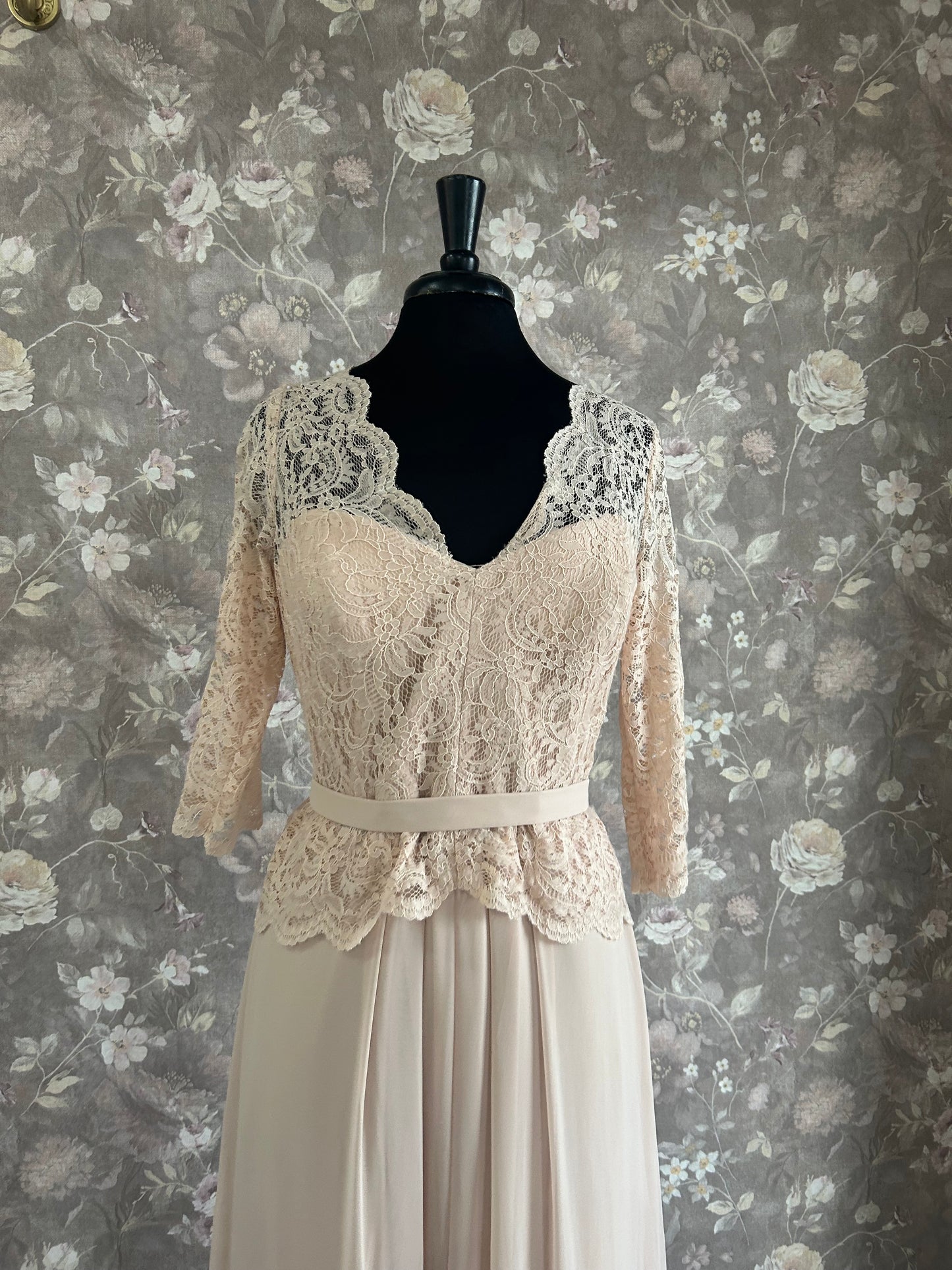 Dessy Style JP1011 in Cameo