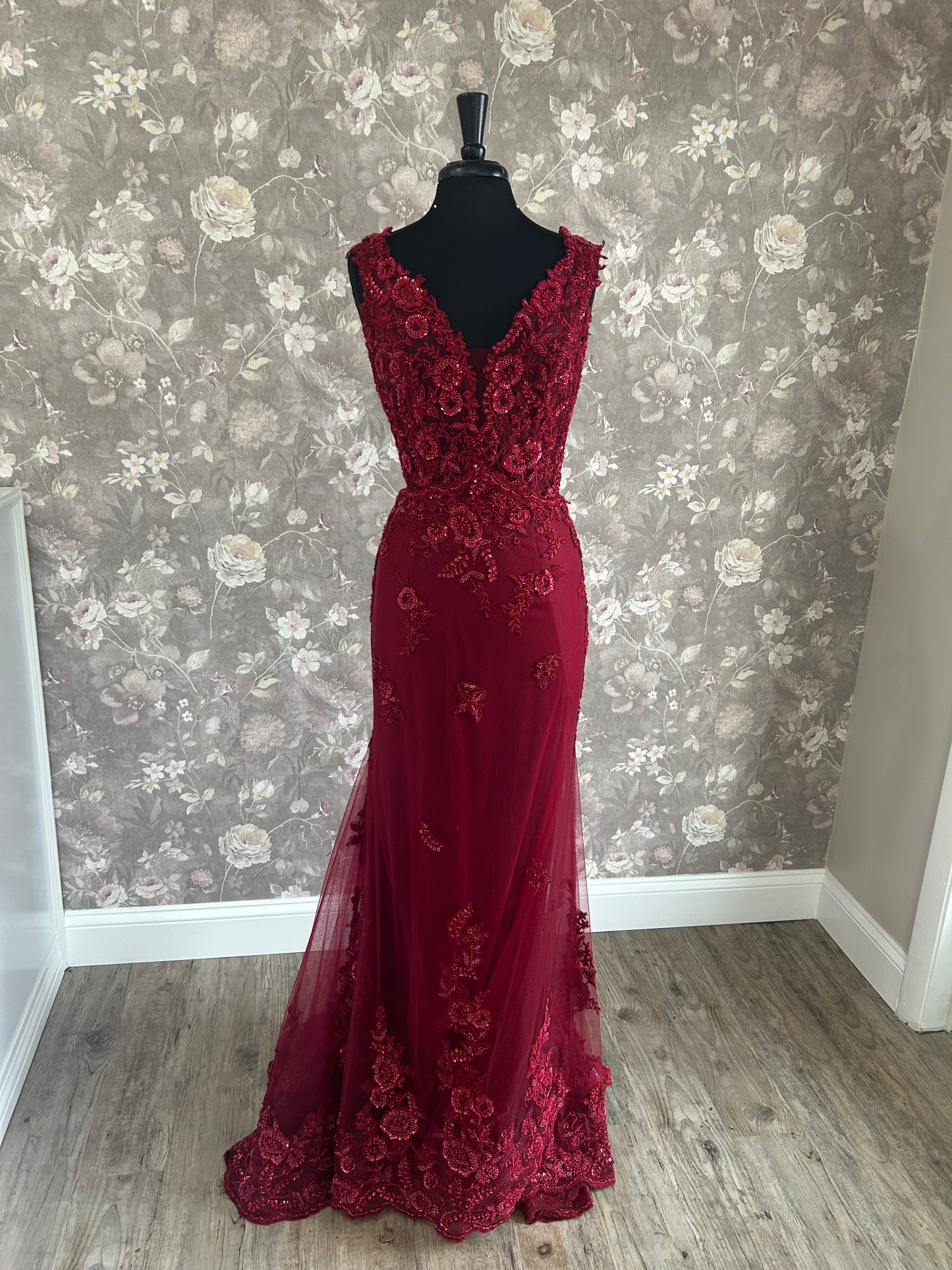 Montage Style M534 in Bordeaux