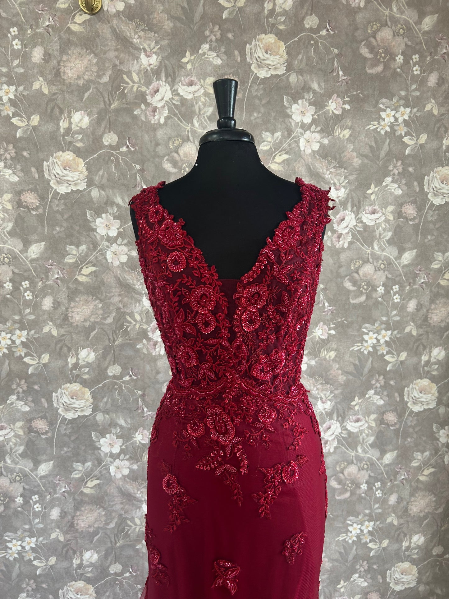 Montage Style M534 in Bordeaux