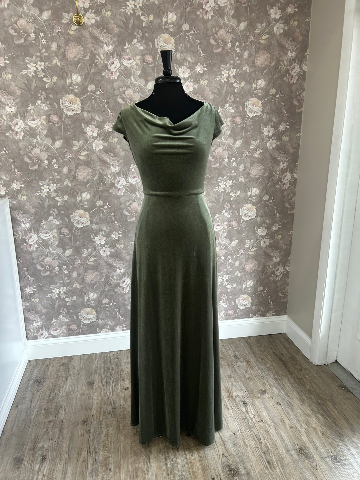 The Dessy Group 1535 in Sage