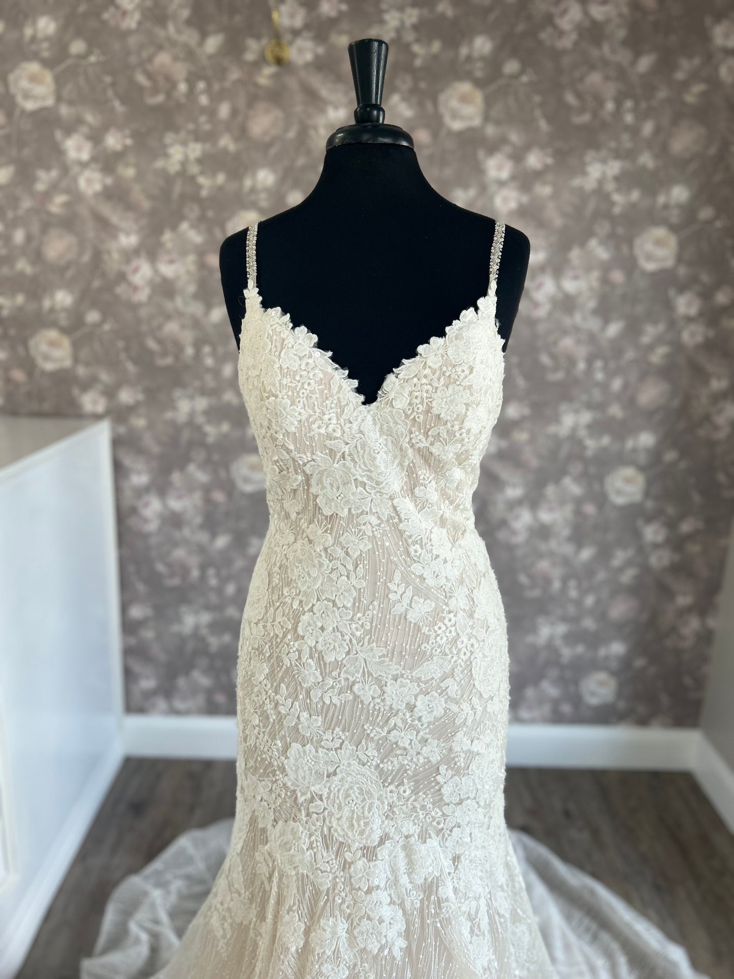 Allure Bridals Style 9613 Wedding Gown