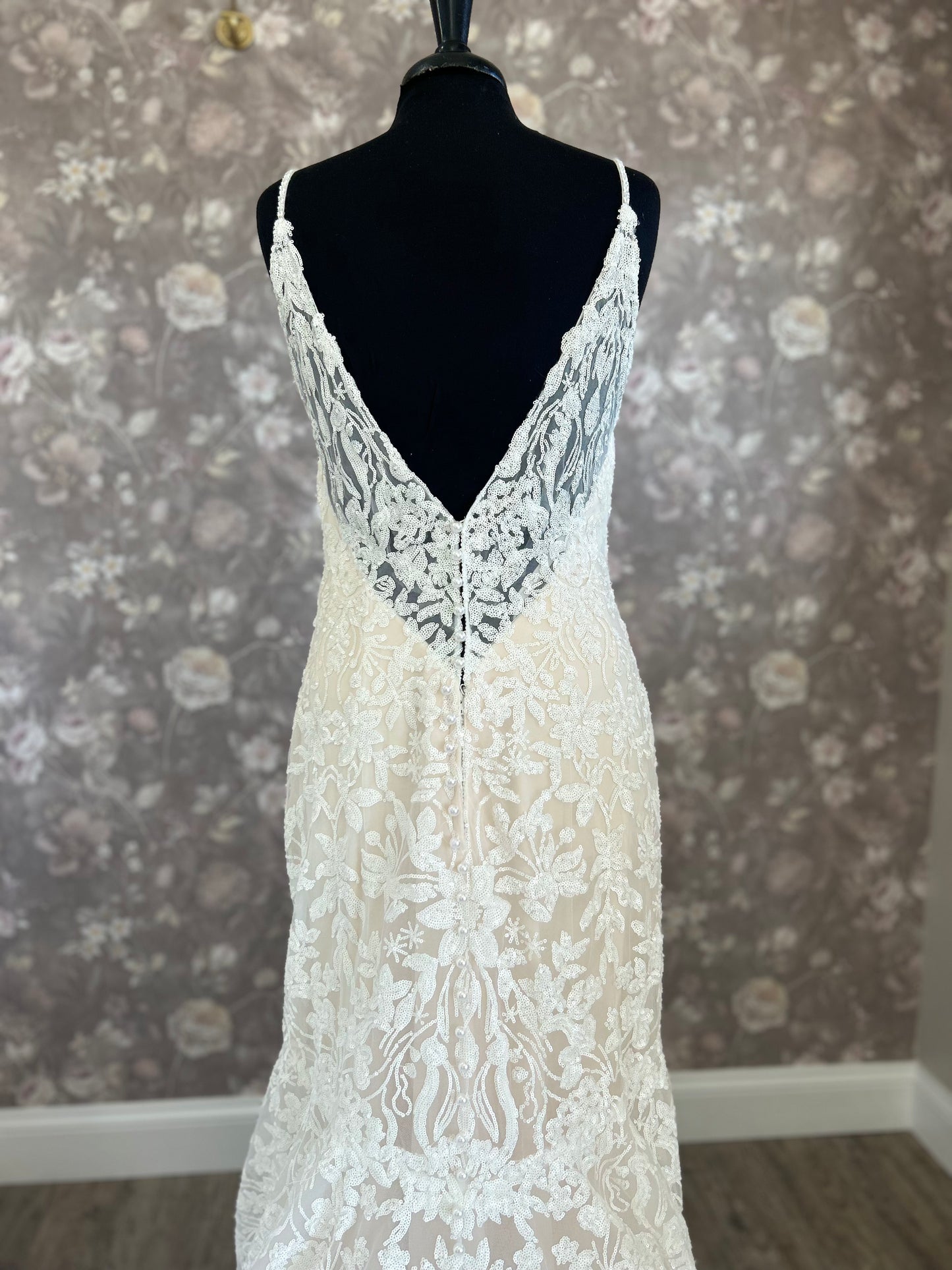 Allure Bridals 9729 Wedding Gown
