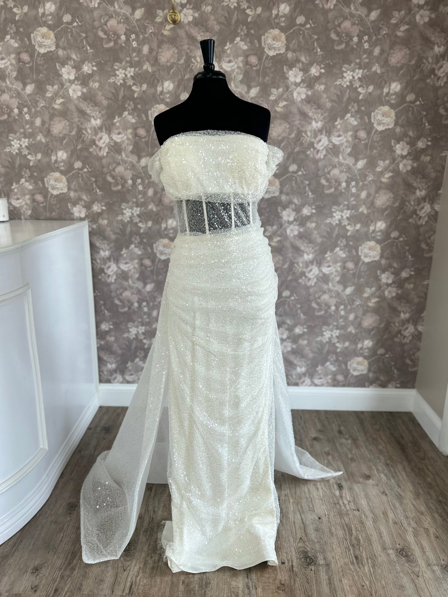 Alyce Paris 7101 Wedding Gown