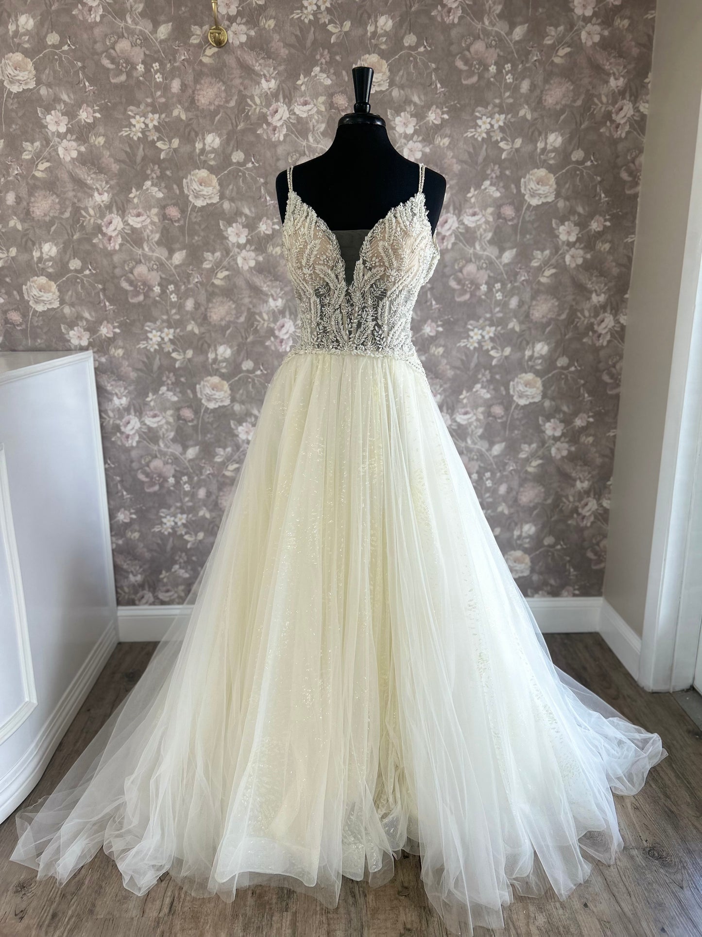 Casablanca 2462 Carrie Wedding Gown