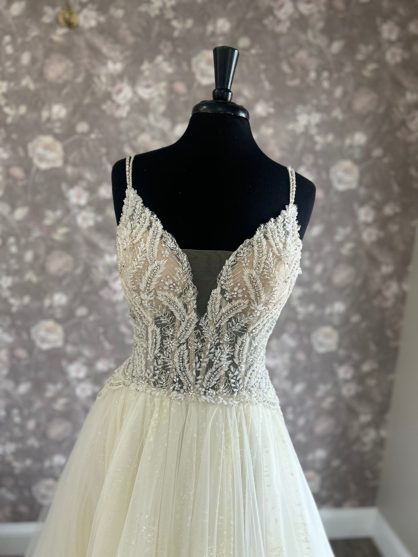 Casablanca 2462 Carrie Wedding Gown