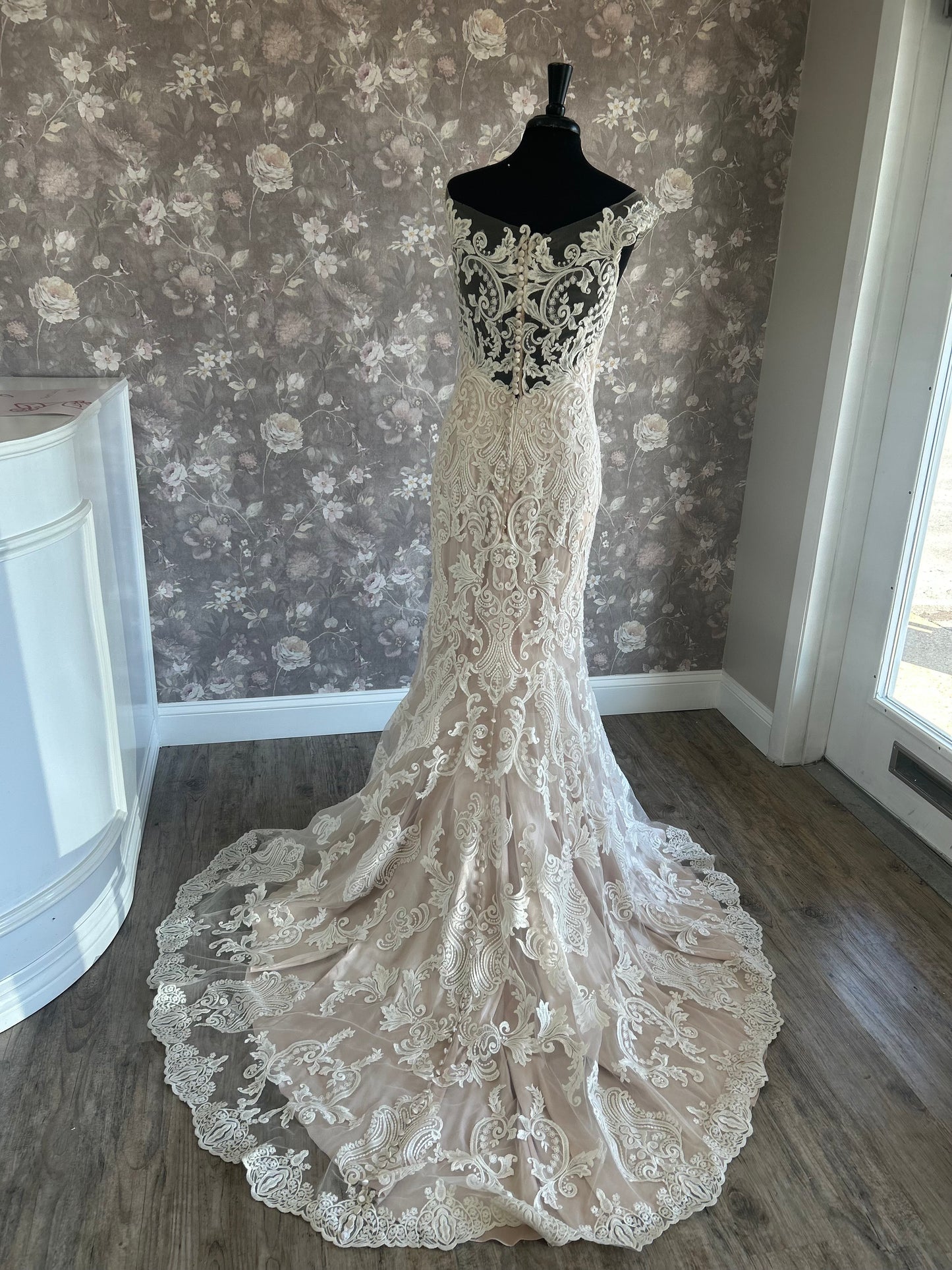 Allure Bridals 9474 Wedding Gown