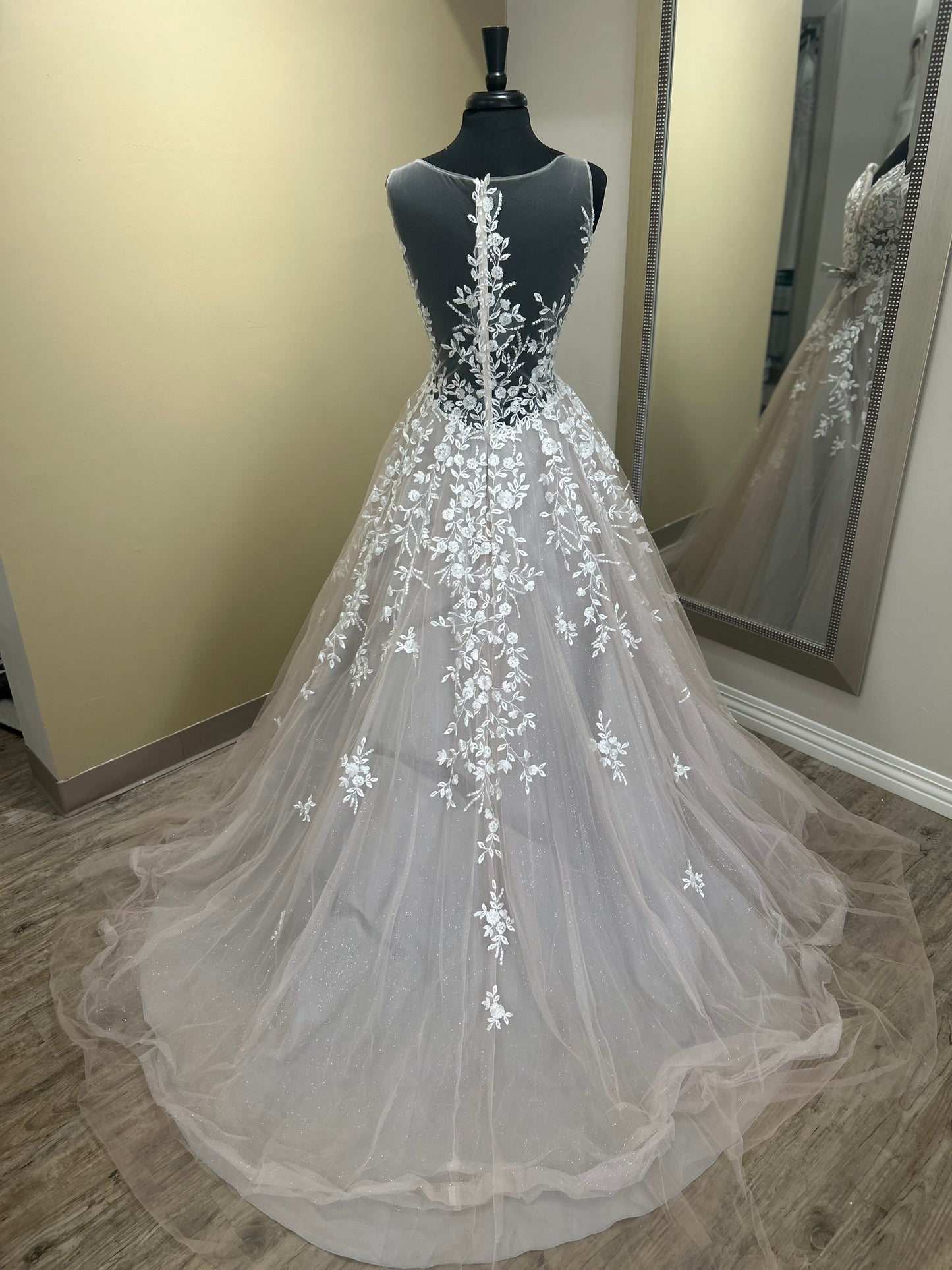 Alyce Paris 61106 Wedding Gown