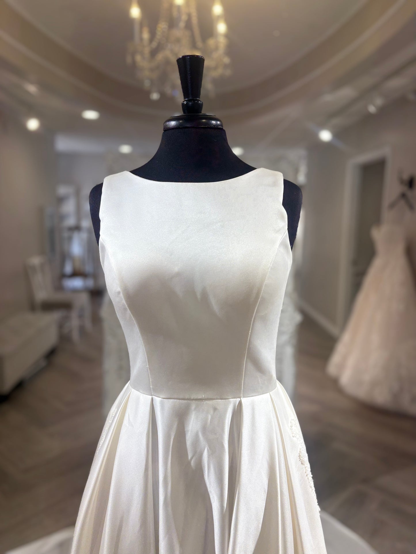 LA20120 Calypso Calla L'Amour Wedding Gown