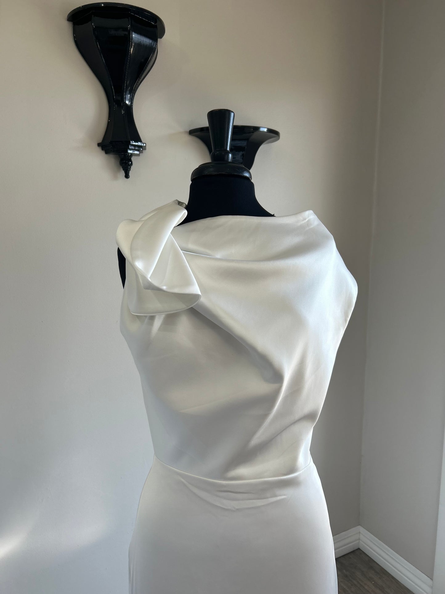 Alyce Paris Wedding Gown 7067