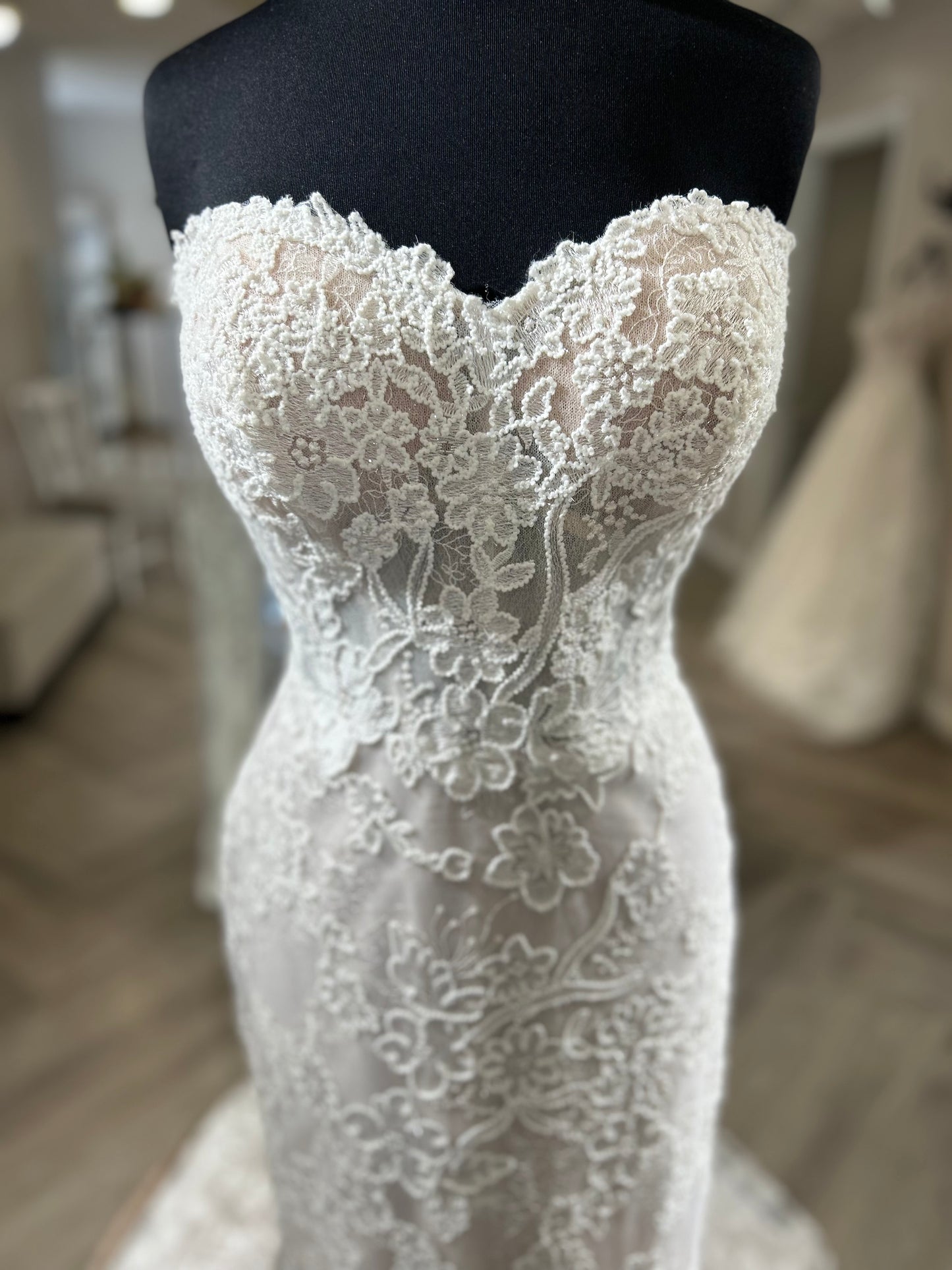 Dallas 21RK828 Rebecca Ingram Wedding Gown