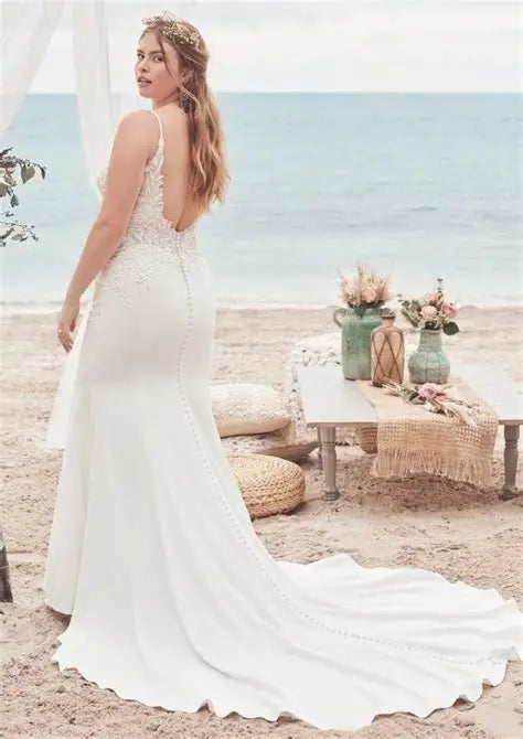 Maggie Rebecca Ingram Alda 21RN752 Wedding Gown