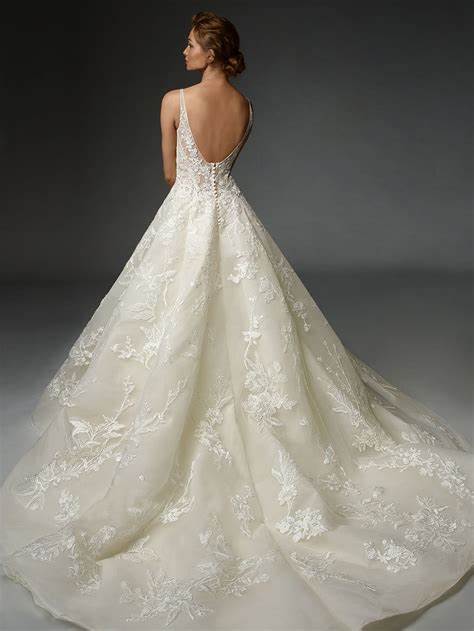 Juliette Enzoani Elysee Wedding Gown