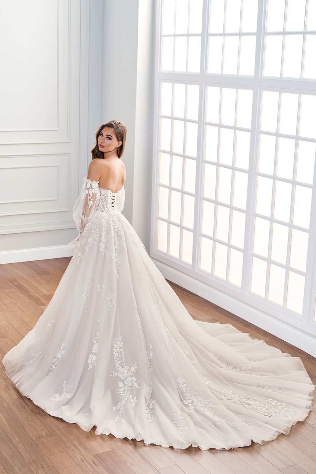 Mon Cheri MT1442 Arietta Wedding Gown