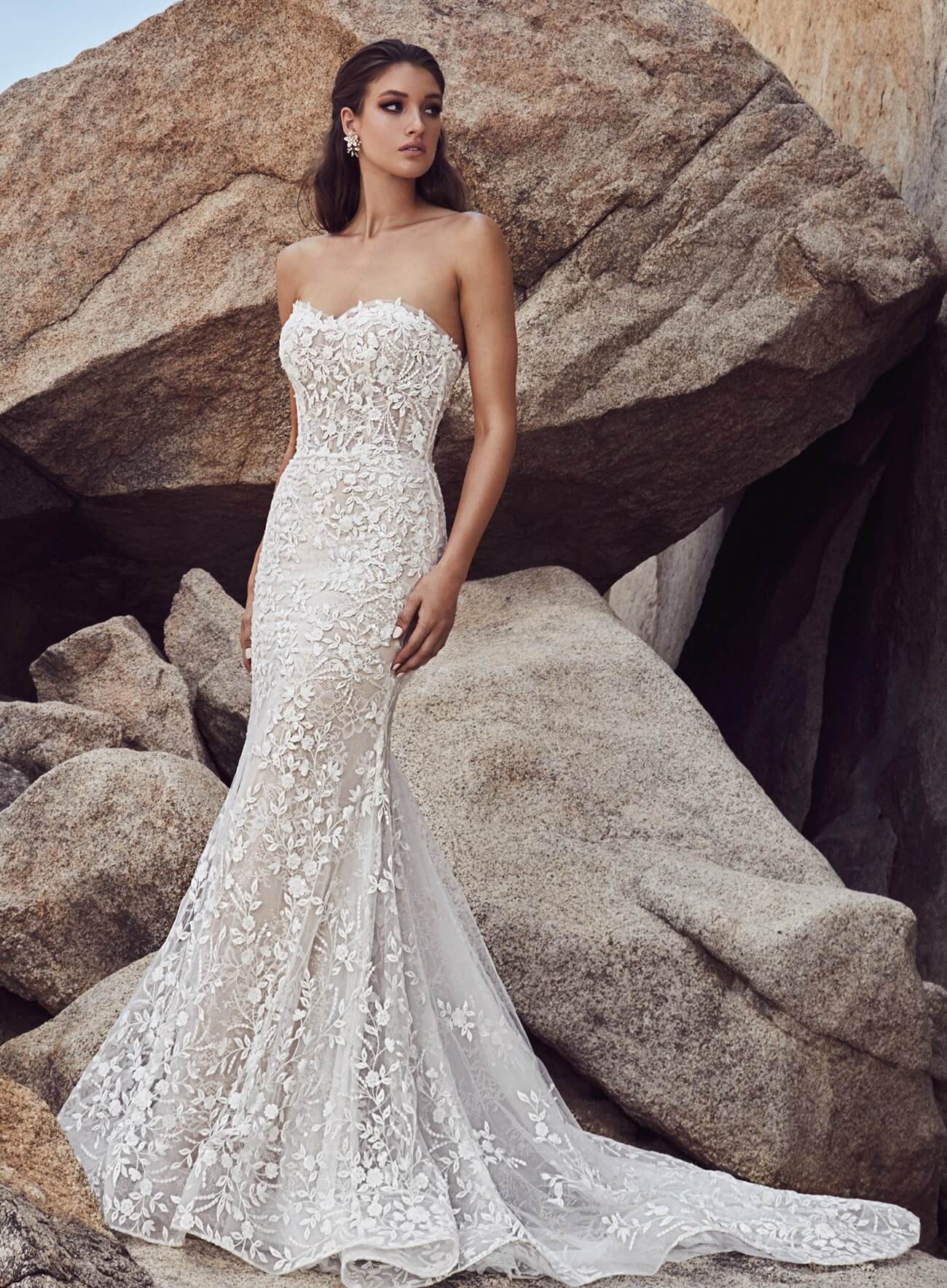 19111 Shannon Calla Blanche Wedding Gown