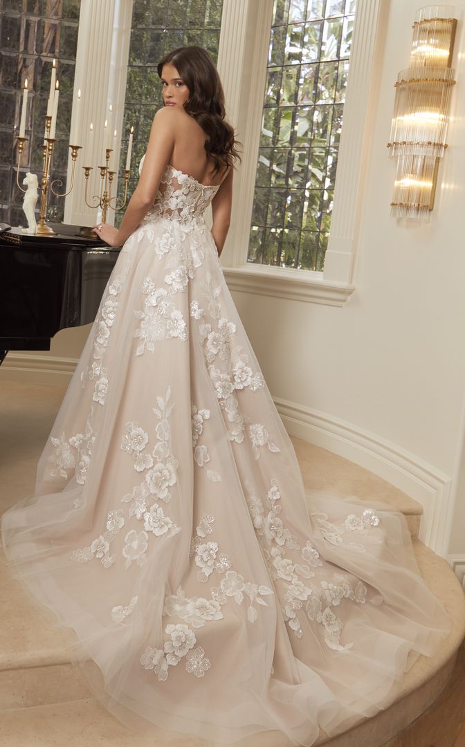 Casablanca 2559 Maude Wedding Gown
