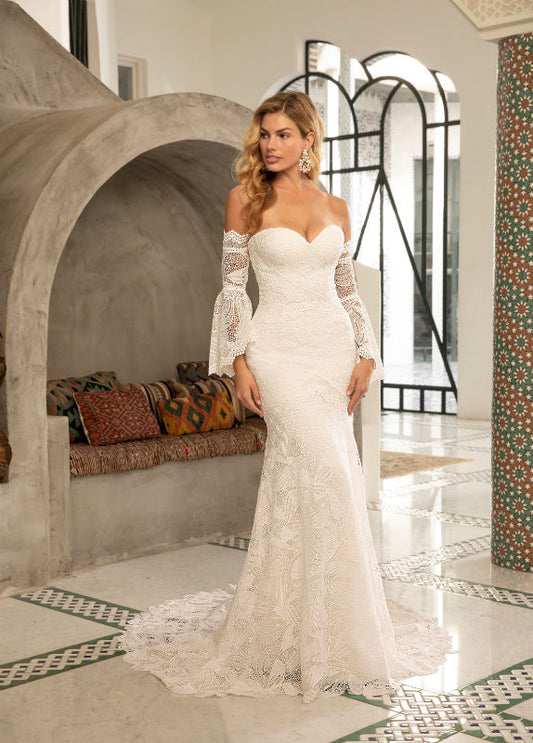 Casa Beloved BL300 Lennon Wedding Gown