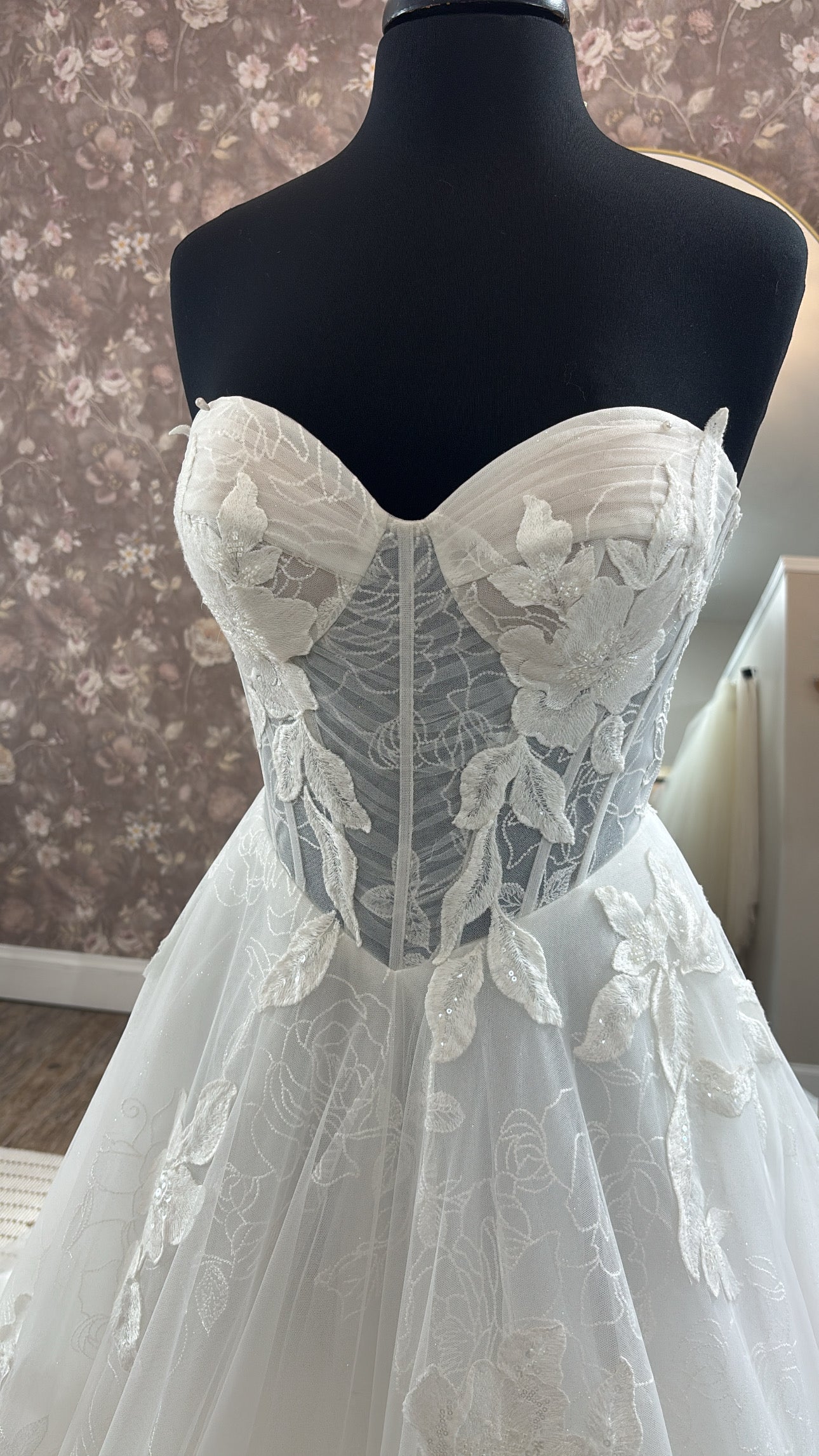 La Premiere Athena LPW20017 Wedding Gown