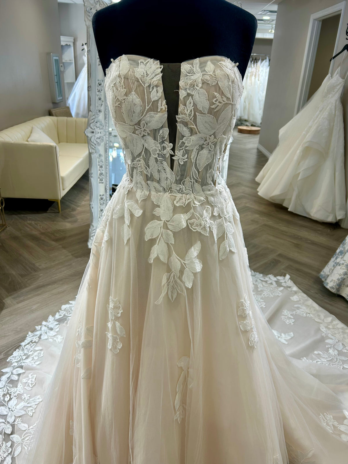 Allure A1208 Wedding Gown