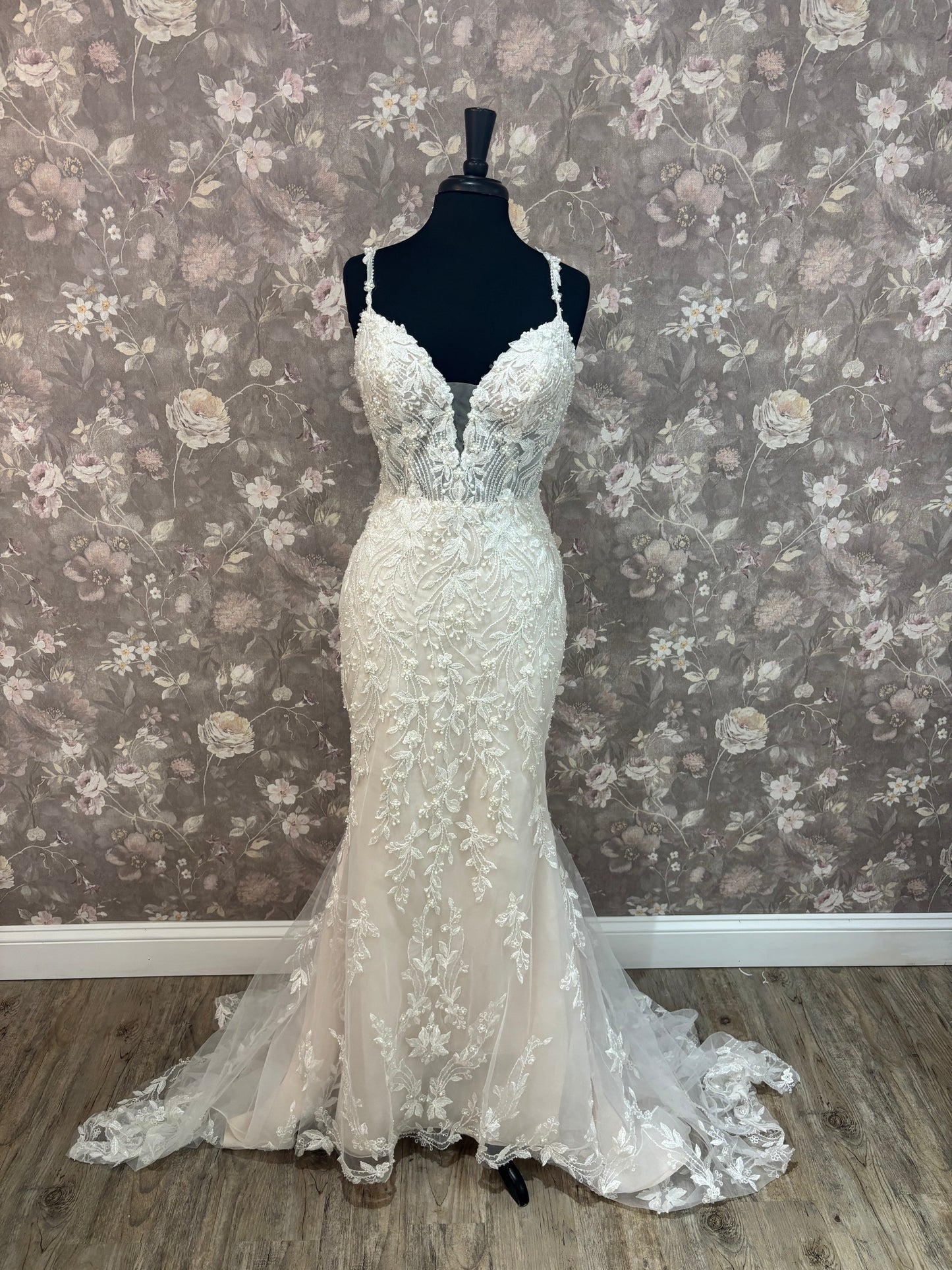 Maggie Sottero Jonah Lane 23SS635B01 Wedding Gown