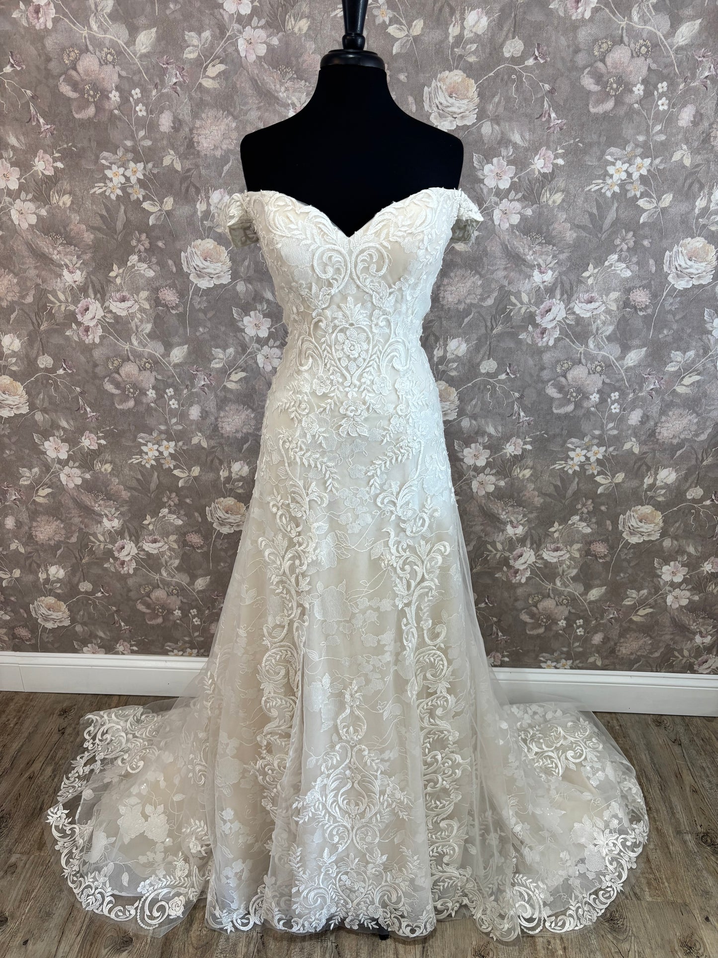 Casablanca 2411 Quinn Wedding Gown