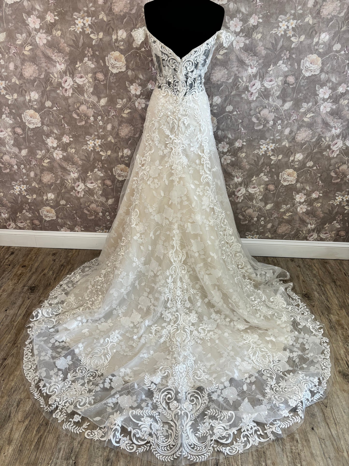 Casablanca 2411 Quinn Wedding Gown