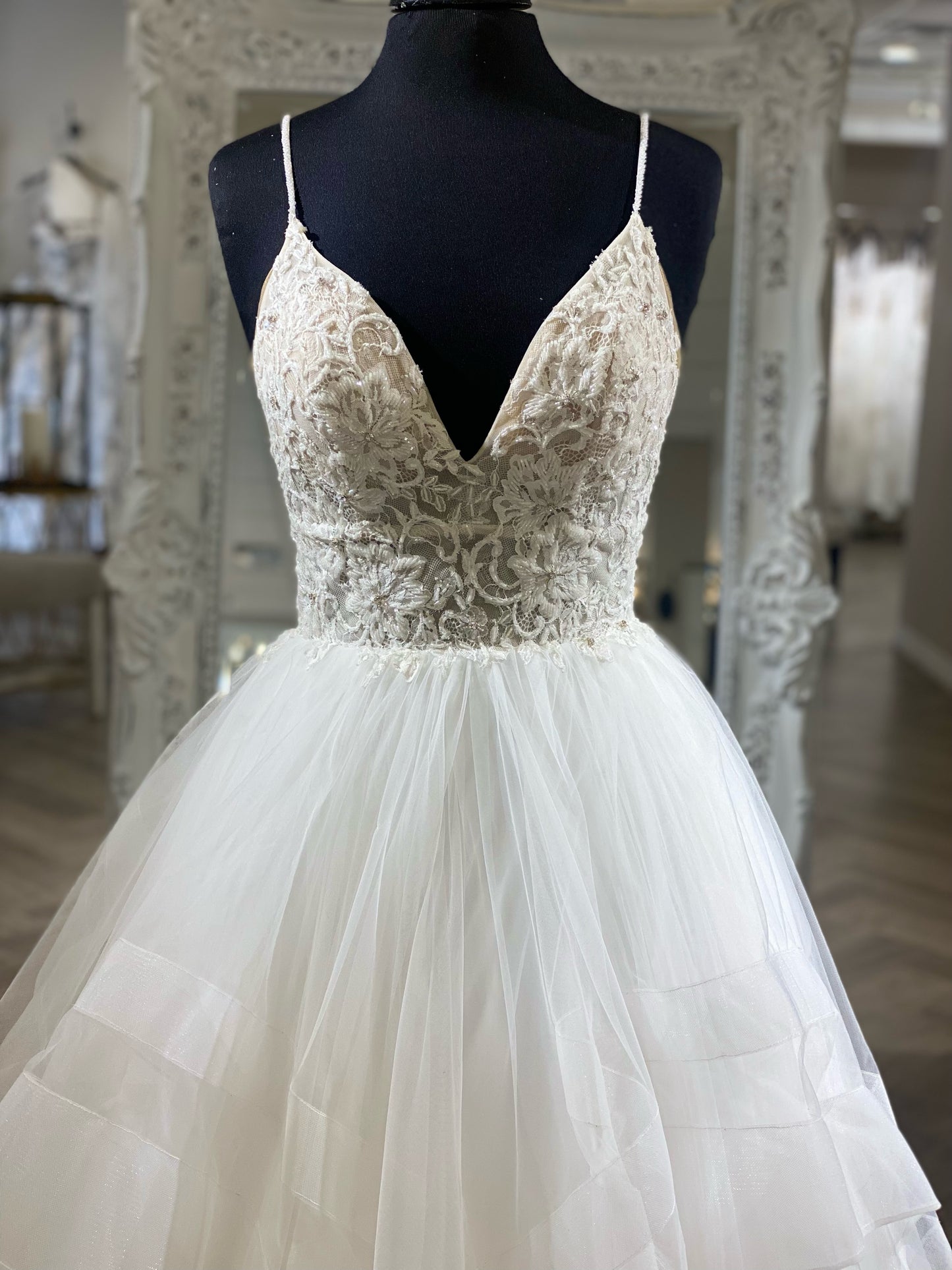 Calla L'amour LA9111 Rona Wedding Gown