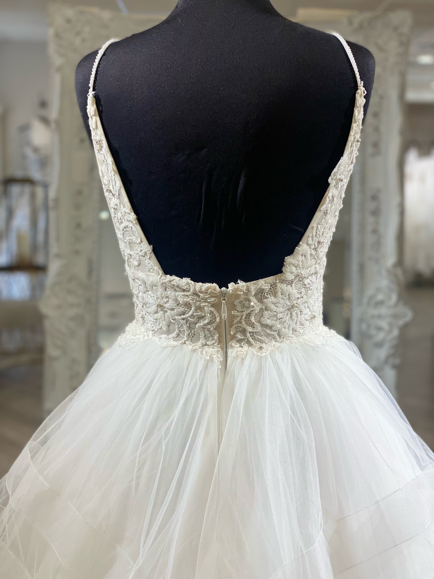 Calla L'amour LA9111 Rona Wedding Gown