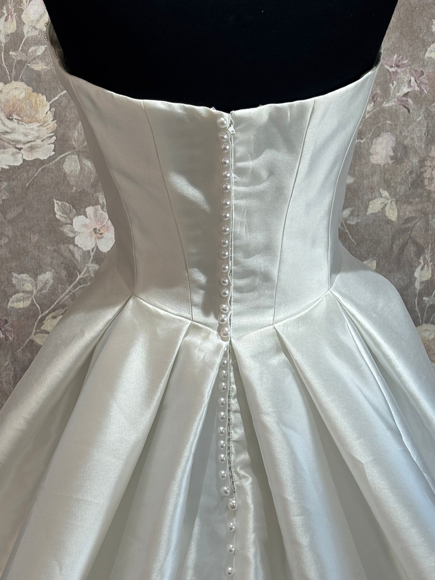 Olivia Clarice's Bridal Wedding Gown