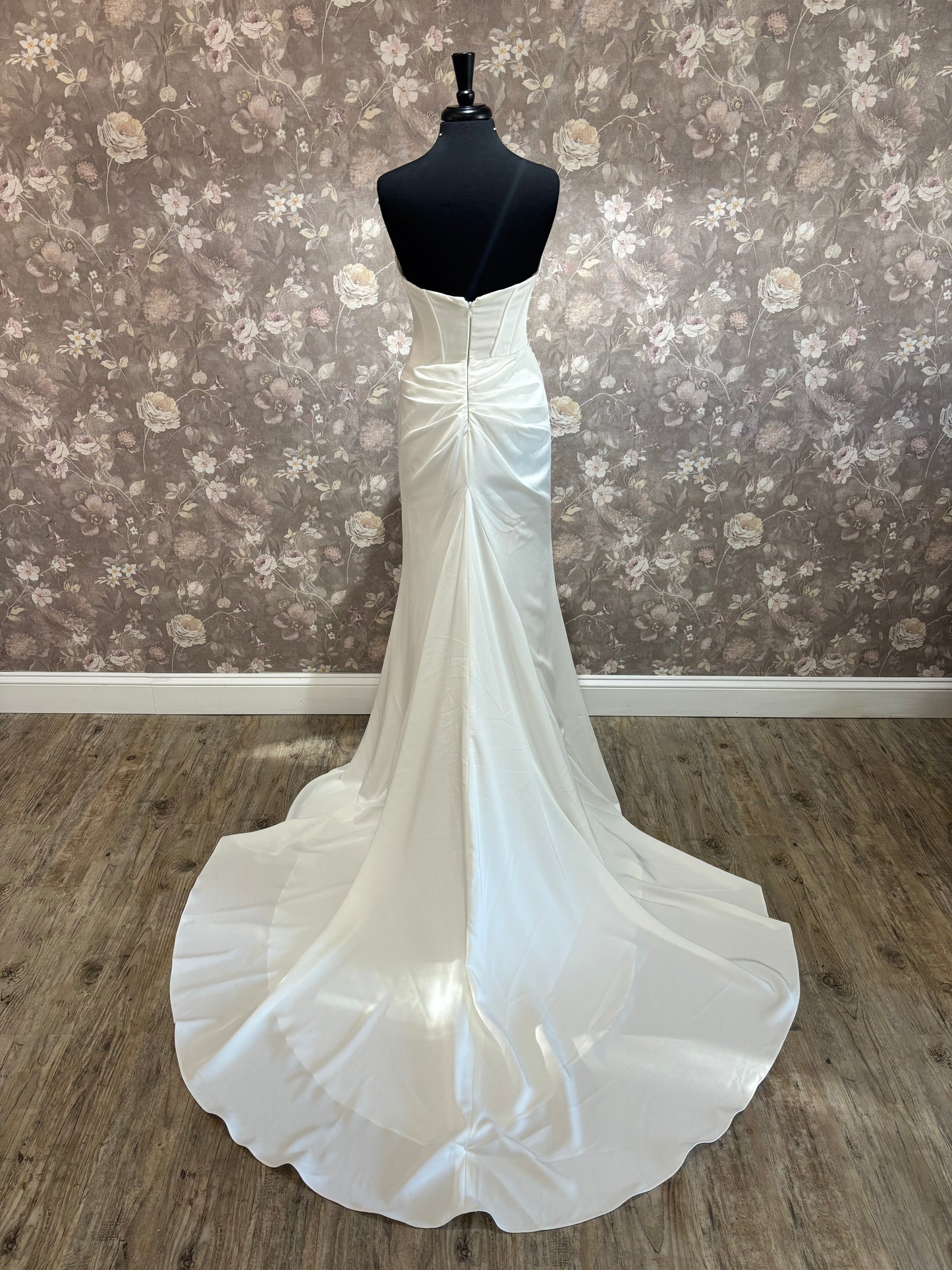 Brooke Clarice's Bridal Wedding Gown
