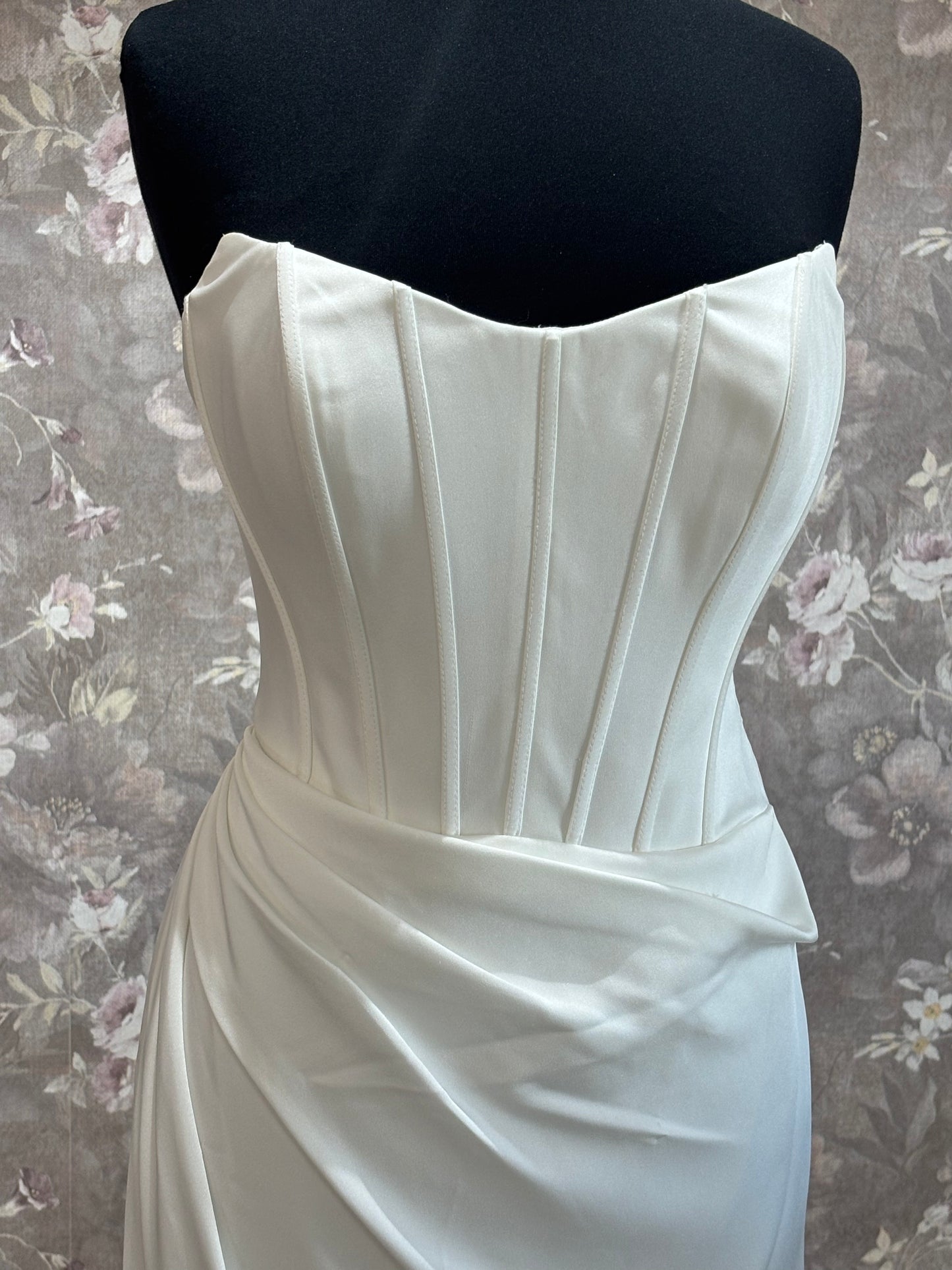 Brooke Clarice's Bridal Wedding Gown