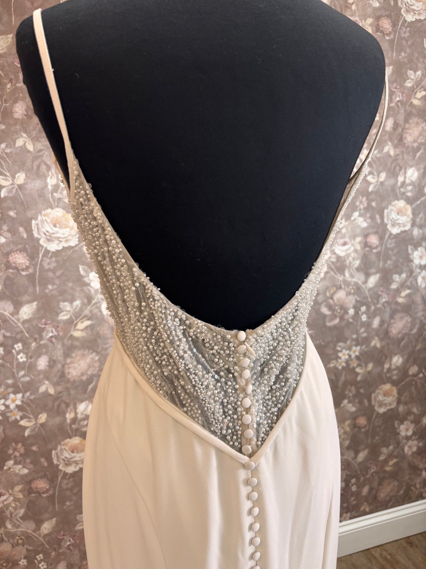 Enzoani Casey 22509 Wedding Gown