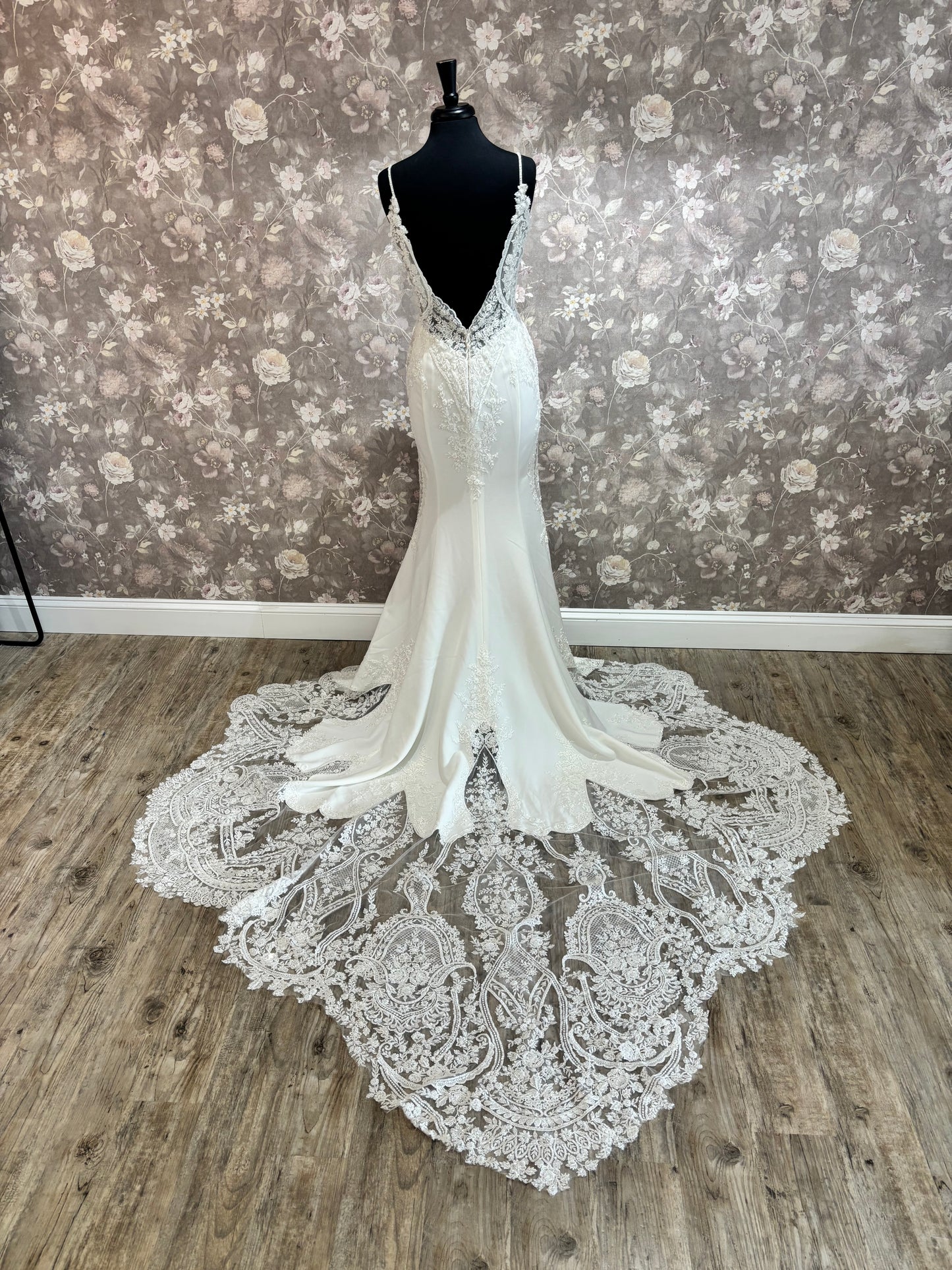 Casablanca BL468 Tillie Wedding Gown