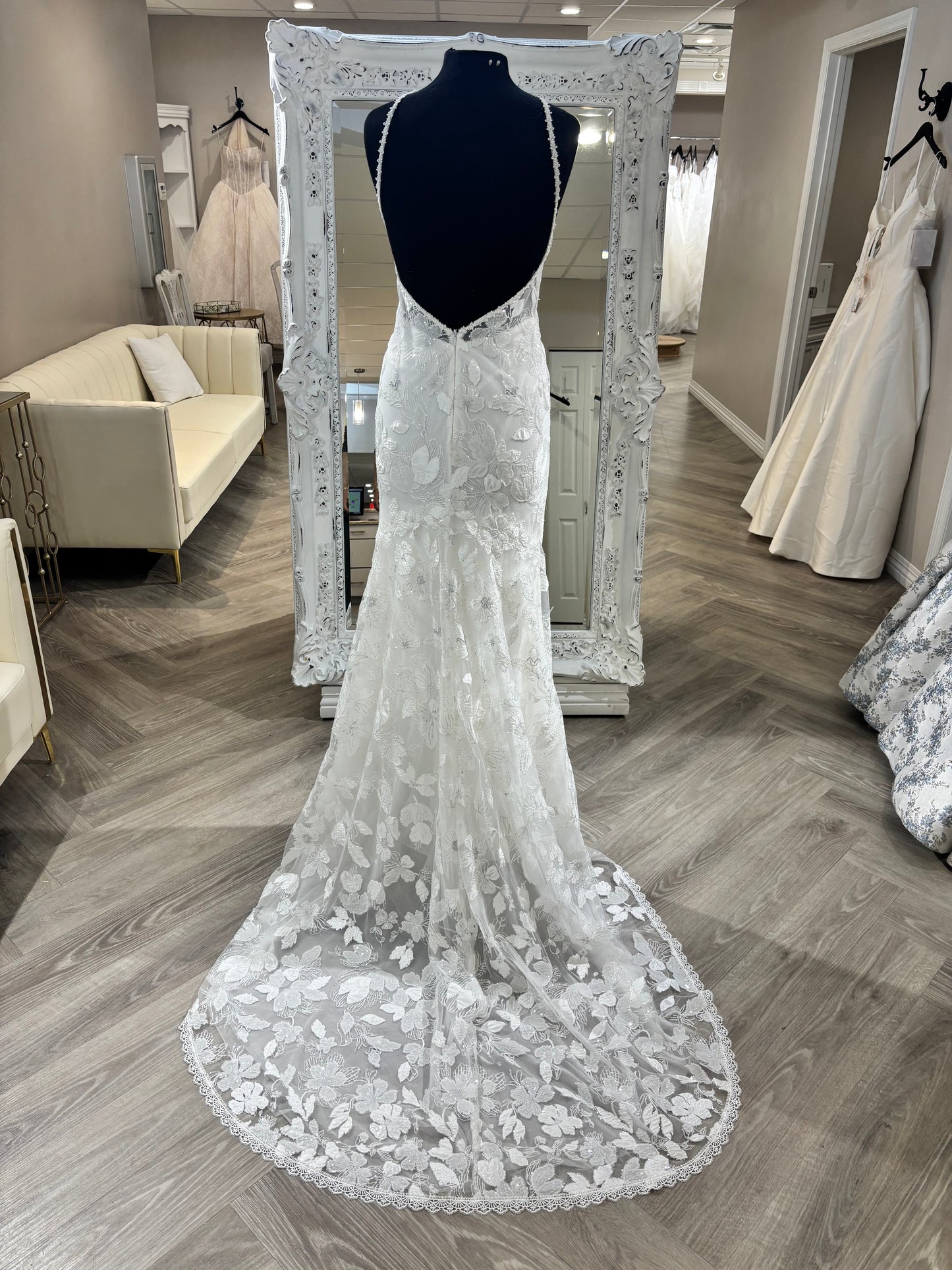 Calla La Perle LP2424 Liliss Wedding Gown