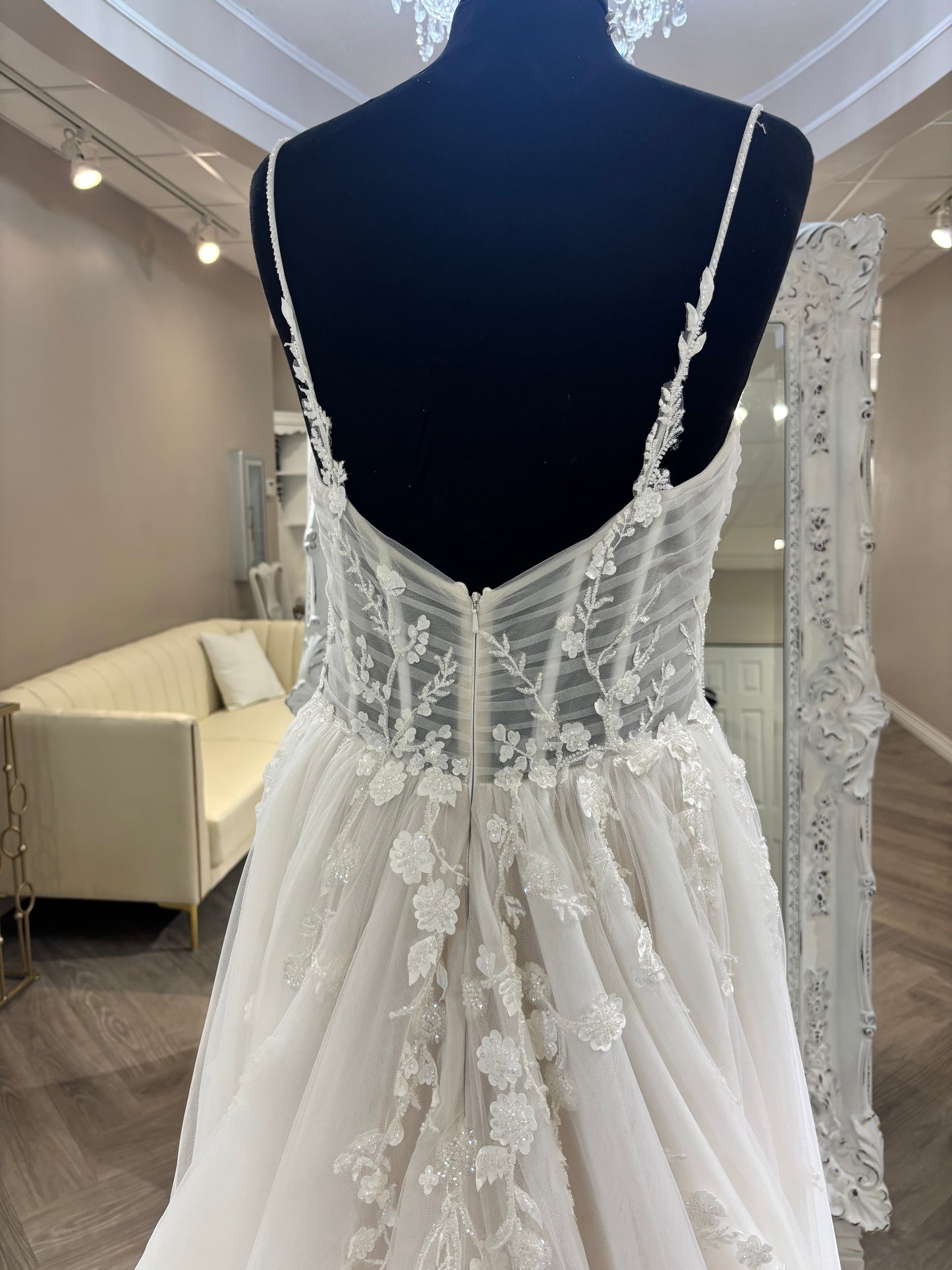 Calla L'amour LA24113 Amalia Wedding Gown