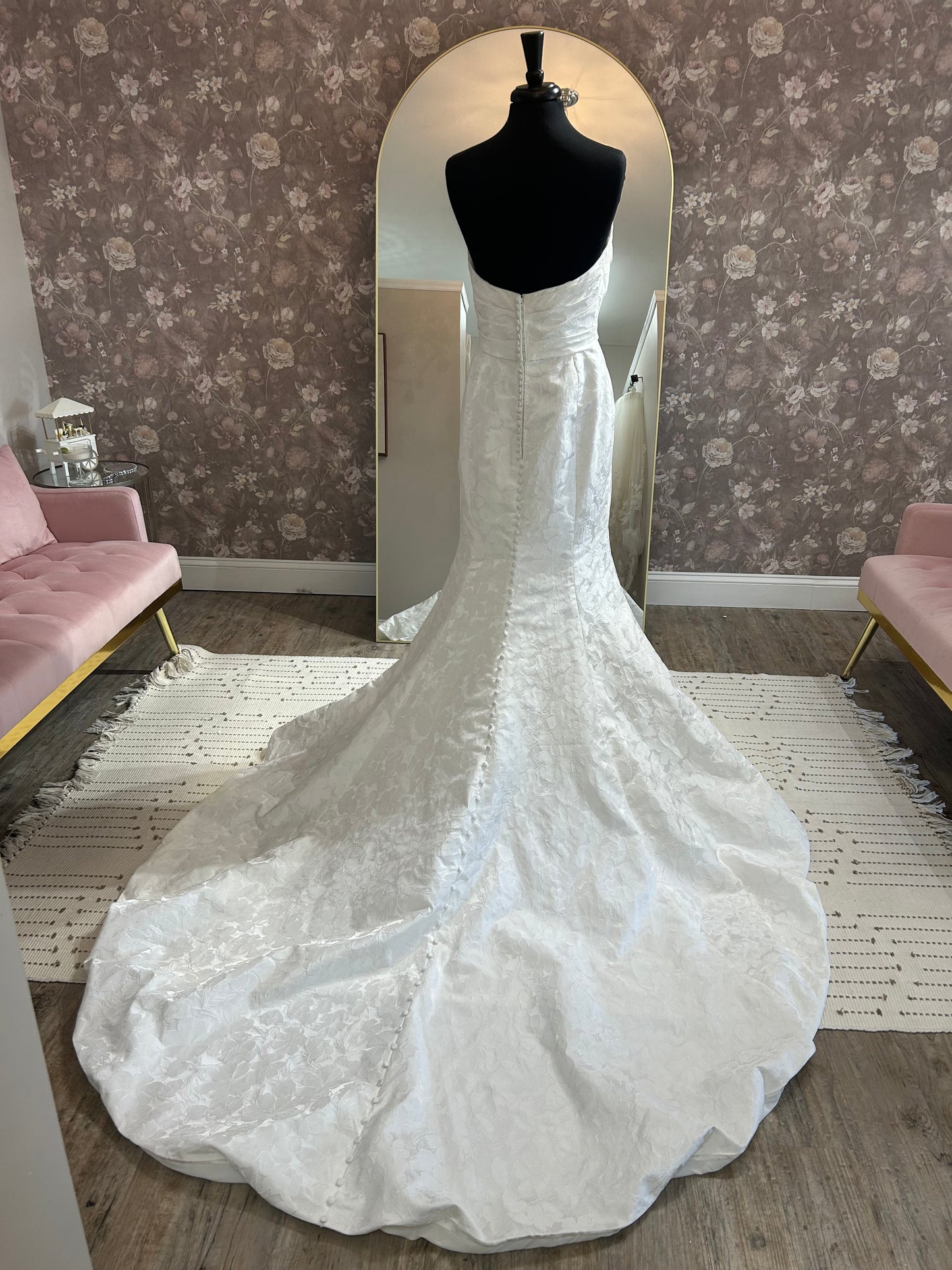 Maggie Sottero Hilo 24MS201A01 Wedding Gown