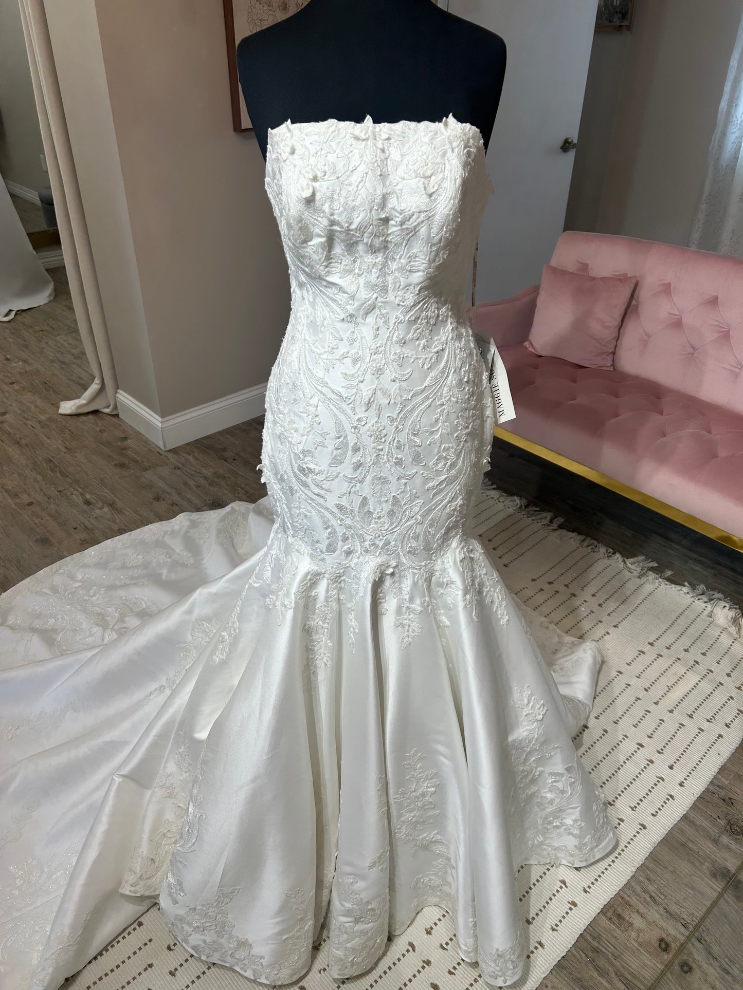 Maggie Sottero DELANIE 25MZ295A01 Wedding Gown