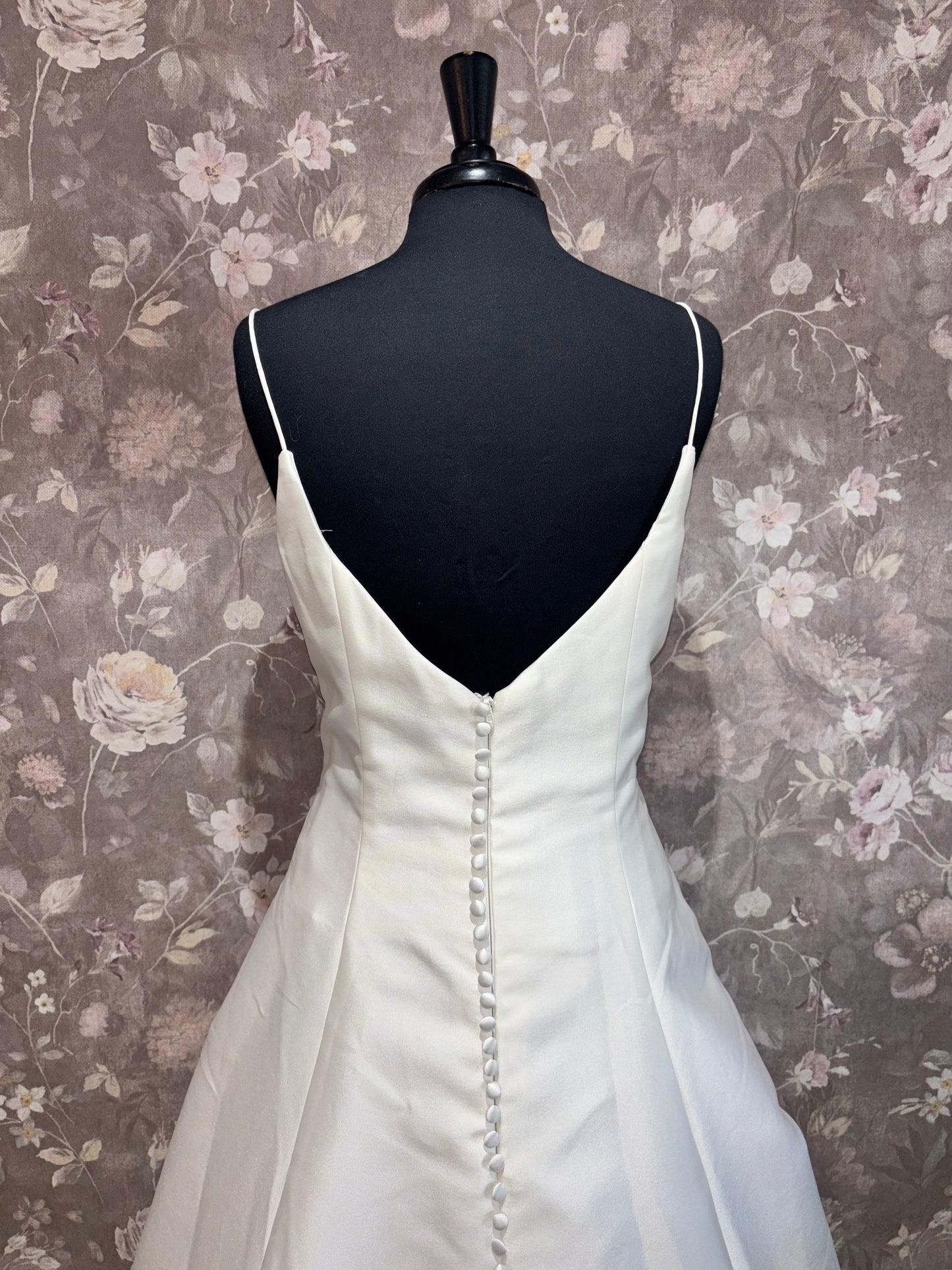 Allure Abella E462 Ana Wedding Gown