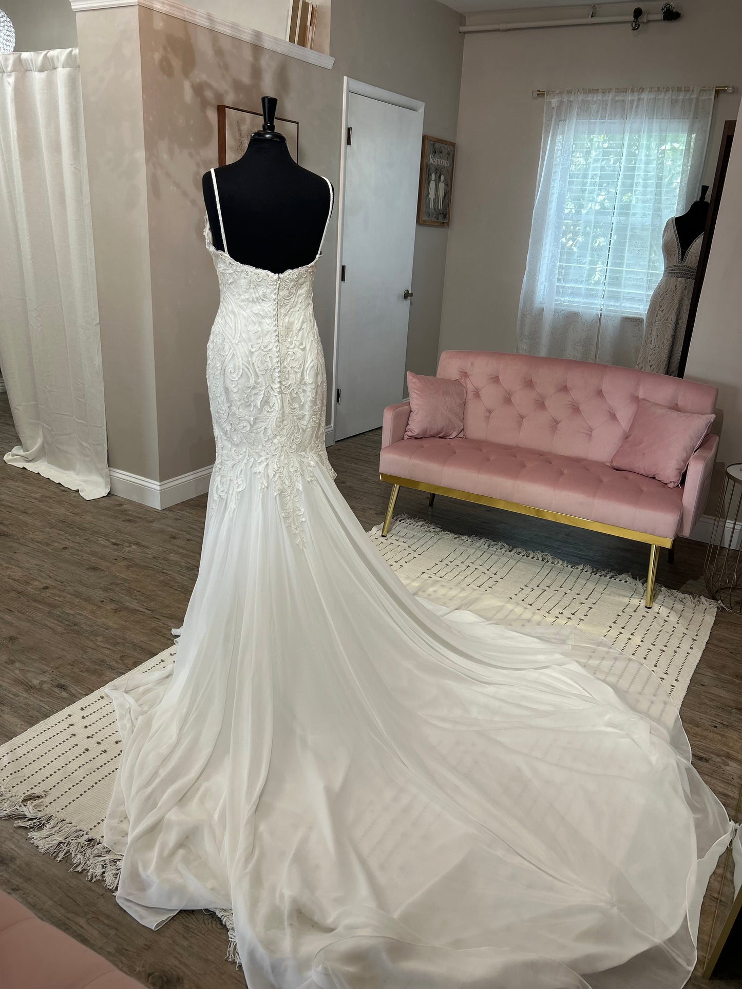 Maggie Sottero Rebecca Ingram Corrine 20RC178 Wedding Gown