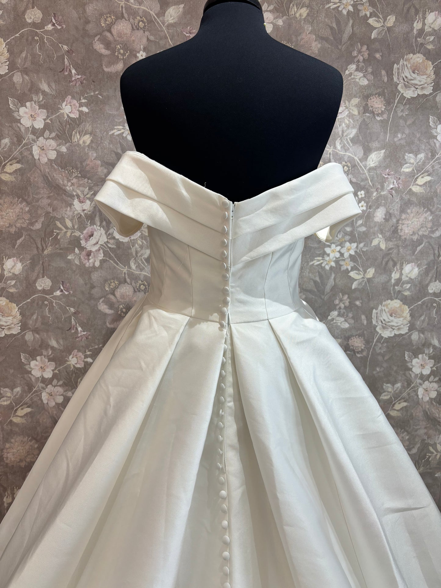 Martin Thornburg MT8112 Wren Wedding Gown