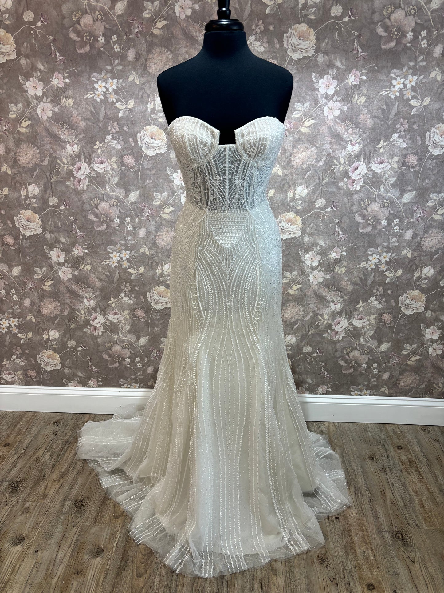 La Premiere Ines LPCTH23209 Wedding Gown