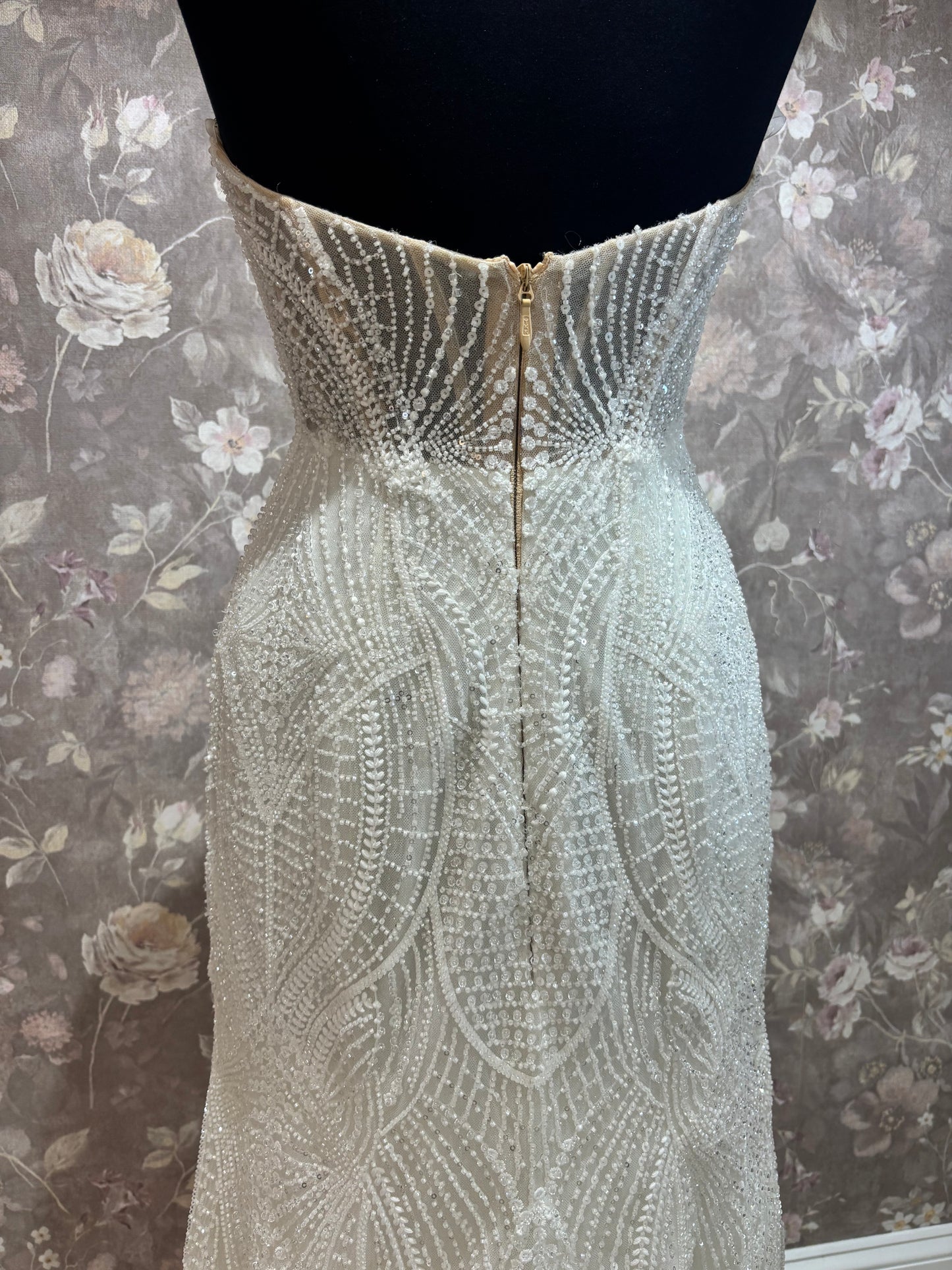 La Premiere Ines LPCTH23209 Wedding Gown