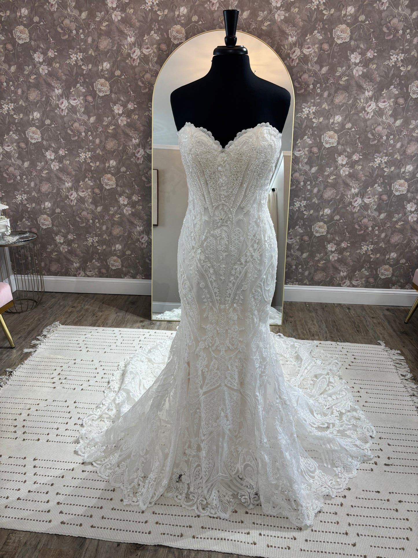 Casablanca 2525 Zelda Wedding Gown