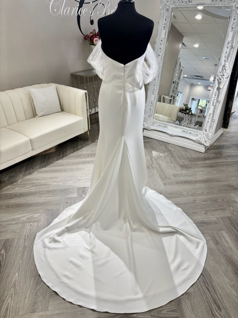 Casablanca LE118 Joelle Wedding Gown